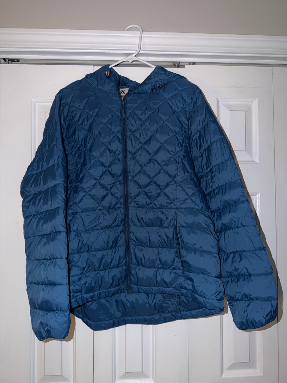 Women's Navy Quilted Hooded Puffer Jacket